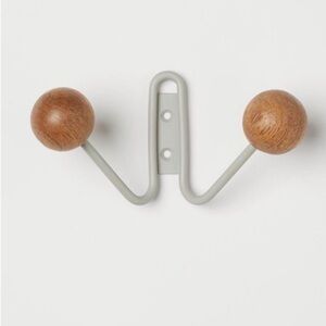 $5💃 H&M HOME Kids Wood and Metal Wall Hook